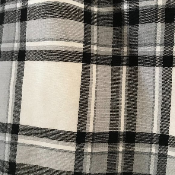 BLack and White Outback Red Plaid Mini Skirt Sz 6 - Picture 7 of 7